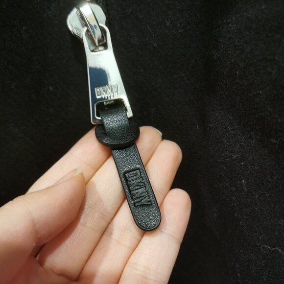 Nwt DKNY Asymmetrical Belted Funnel-Neck Wool Blend Black Coat Women Size Small - Picture 7 of 11